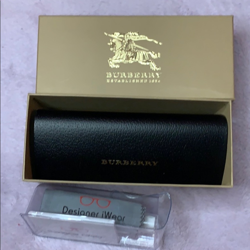 burberry sun glasses - Picture 2 of 4